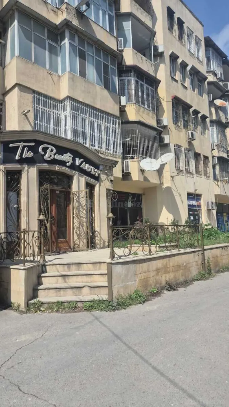 Satılır Obyekt 60 m² Memar Əcəmi m. - şəkil 2