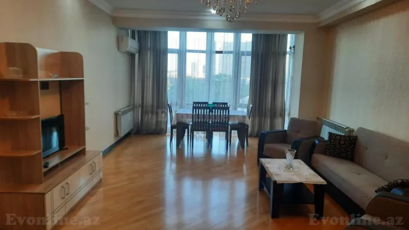 Kirayə verilir 3 otaqlı Mənzil Yeni tikili 138 m² 8 Noyabr m. - şəkil 2