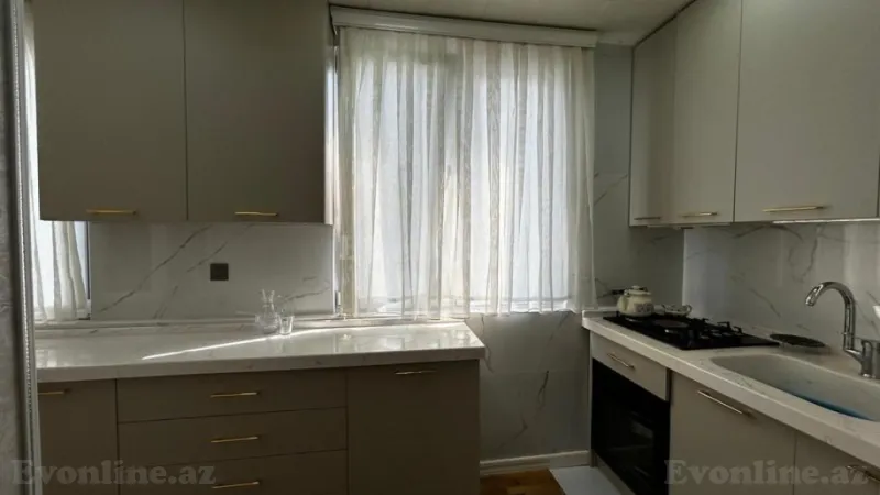 Satılır 3 otaqlı Mənzil Köhnə tikili 70 m² Gənclik m. - şəkil 8