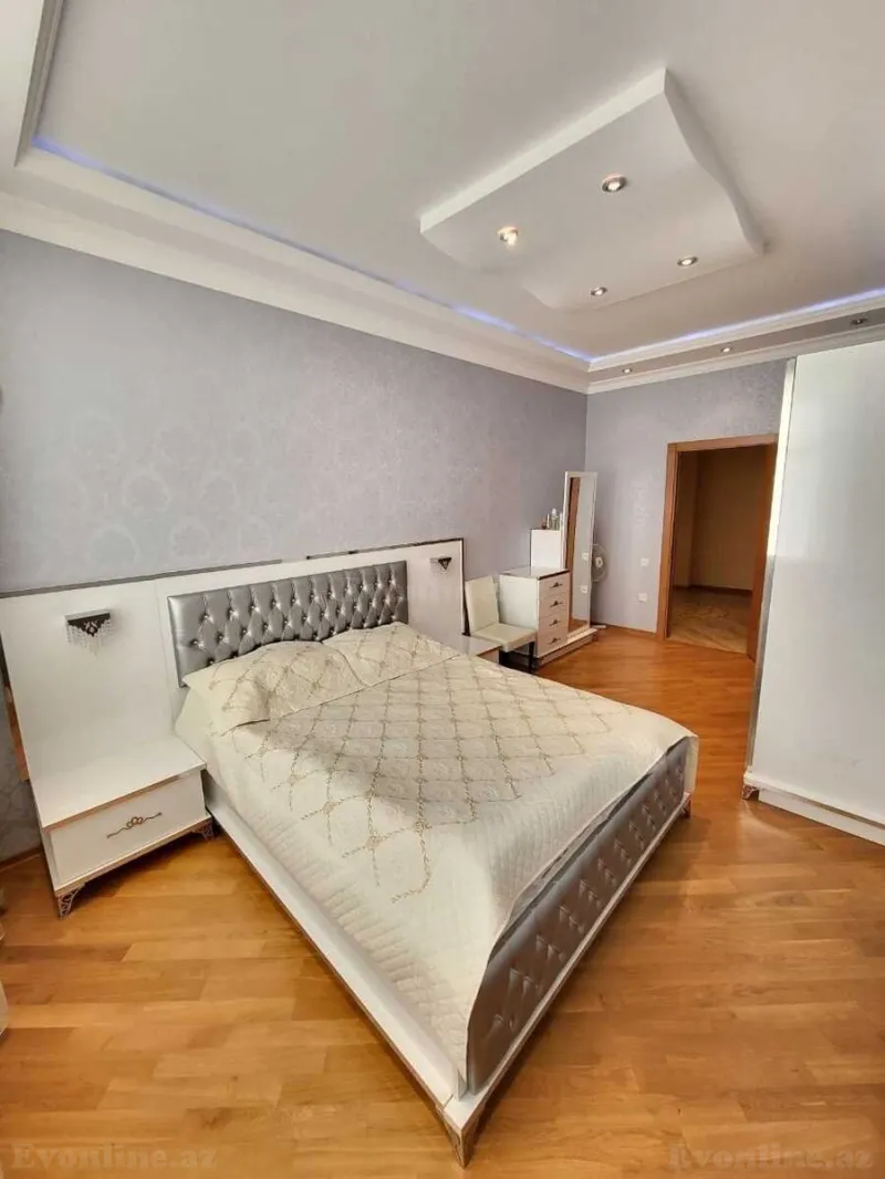 Kirayə verilir 3 otaqlı Mənzil Yeni tikili 120 m² Qara Qarayev m. - şəkil 3