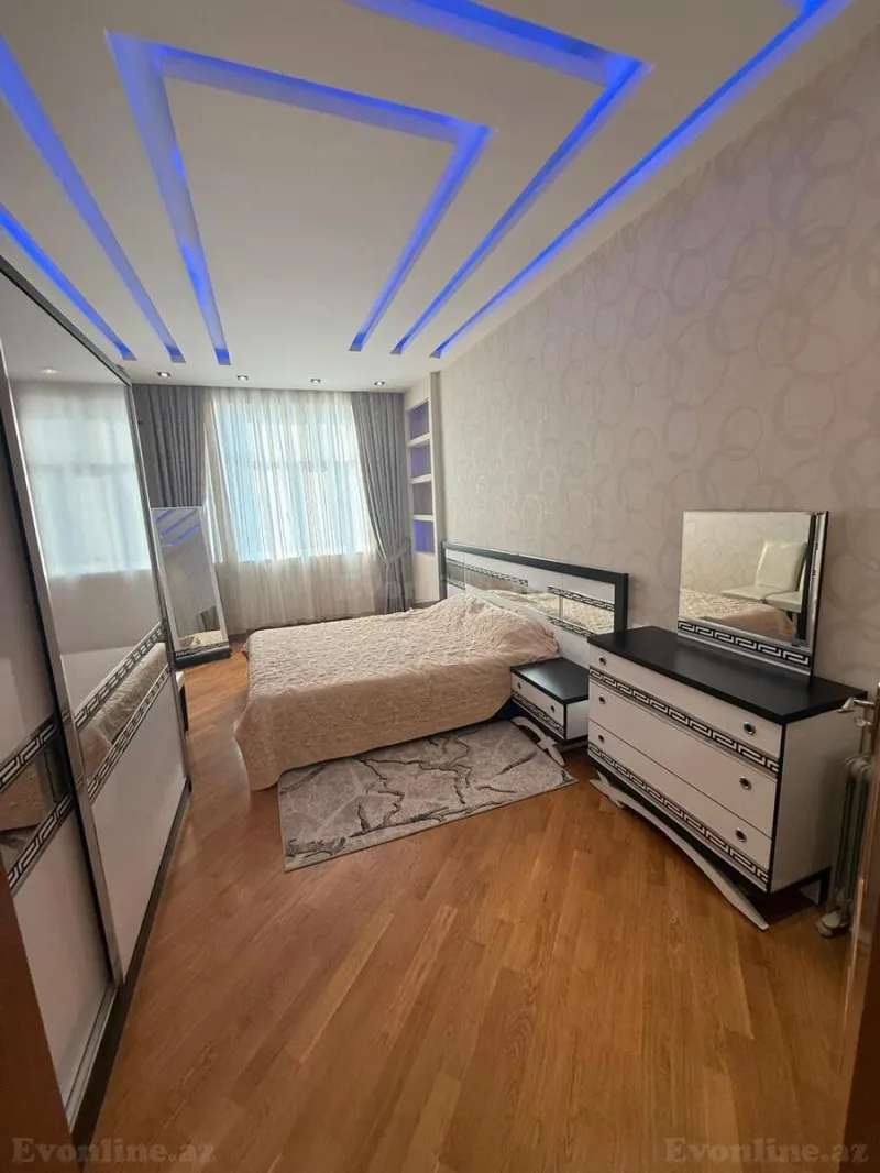 Kirayə verilir 3 otaqlı Mənzil Yeni tikili 120 m² Qara Qarayev m. - şəkil 13
