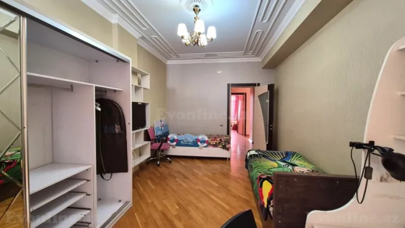 Satılır 3 otaqlı Mənzil Yeni tikili 145 m² 28 May m. - şəkil 10