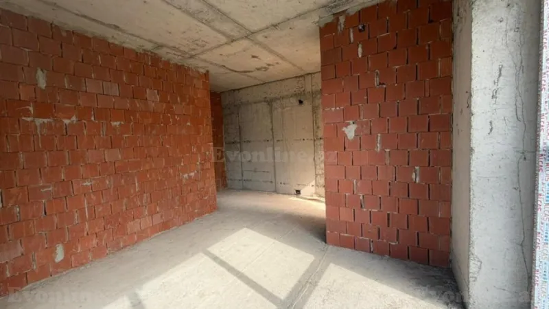 Satılır 3 otaqlı Mənzil Yeni tikili 76 m² 28 May m. - şəkil 2