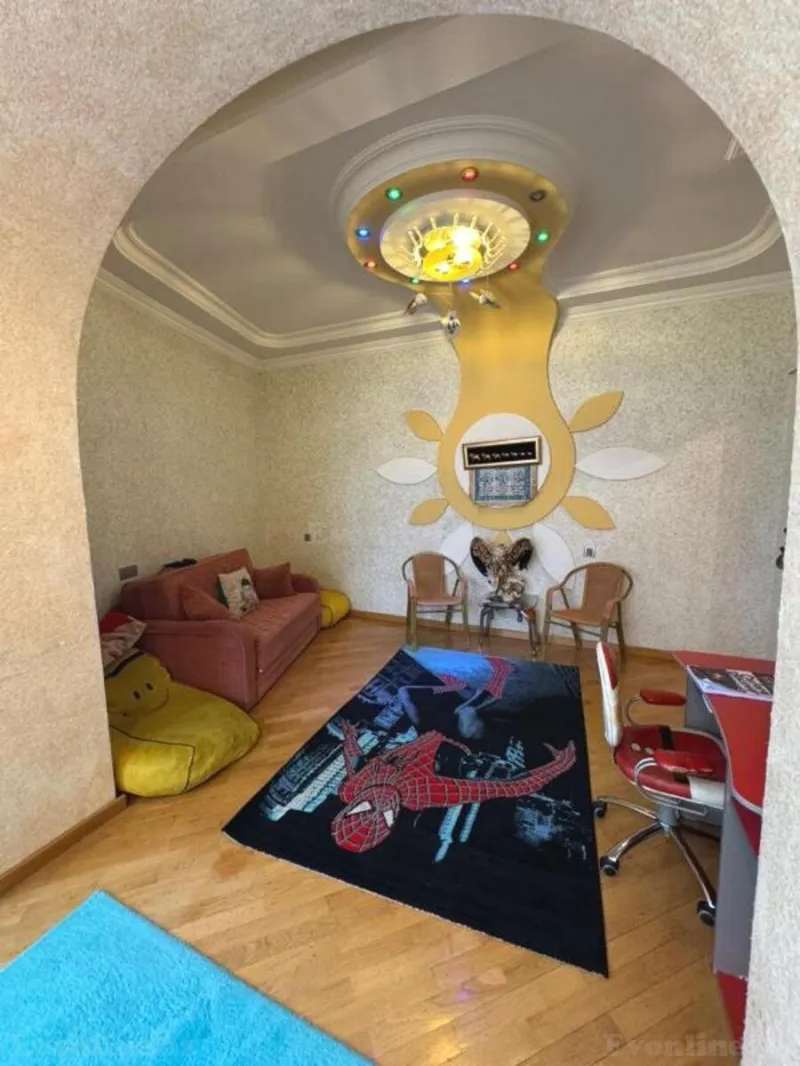 Satılır 4 otaqlı Mənzil Yeni tikili 185 m² Elmlər Akademiyası m. - şəkil 9