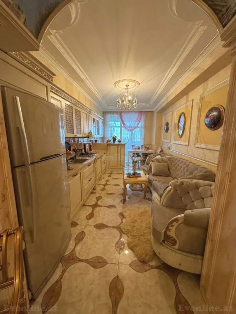 Satılır 4 otaqlı Mənzil Yeni tikili 185 m² Elmlər Akademiyası m. - şəkil 10