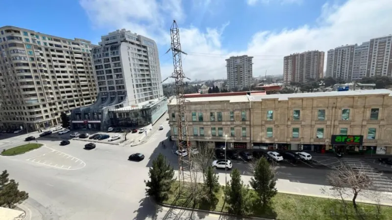 Satılır 2 otaqlı Mənzil Yeni tikili 70 m² Qara Qarayev m. - şəkil 10