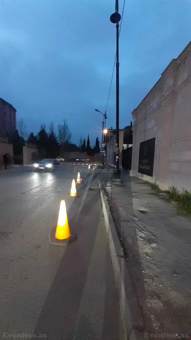 Satılır 2 otaqlı Mənzil Köhnə tikili 42 m² Gənclik m. - şəkil 16