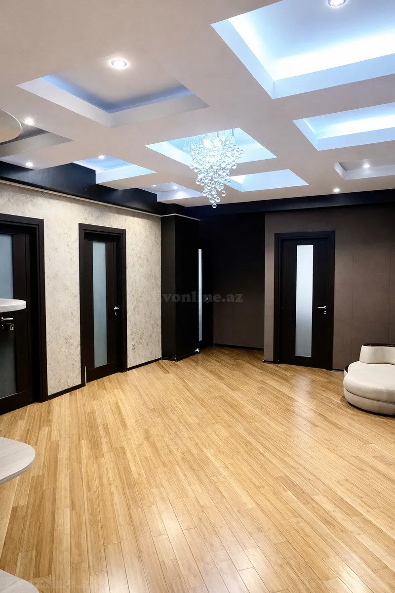 Satılır 3 otaqlı Mənzil Yeni tikili 170 m² Nərimanov r. - şəkil 9