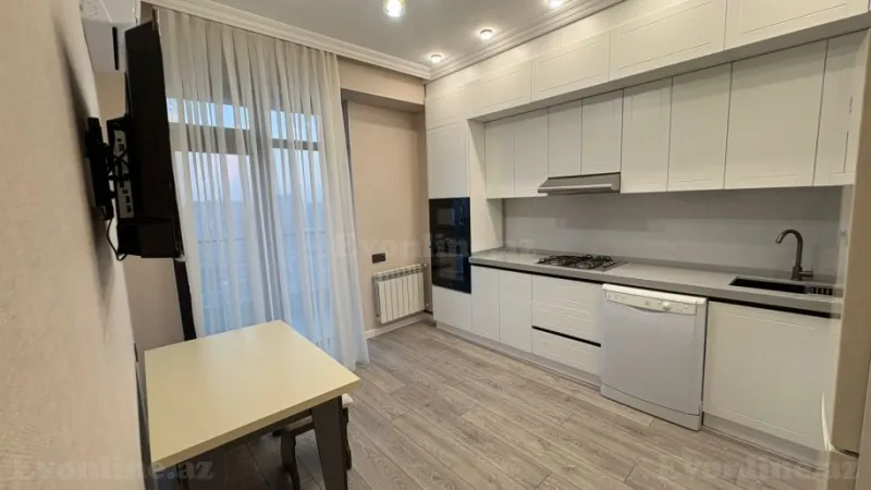 Kirayə verilir 3 otaqlı Mənzil Yeni tikili 148 m² 8 Noyabr m. - şəkil 10