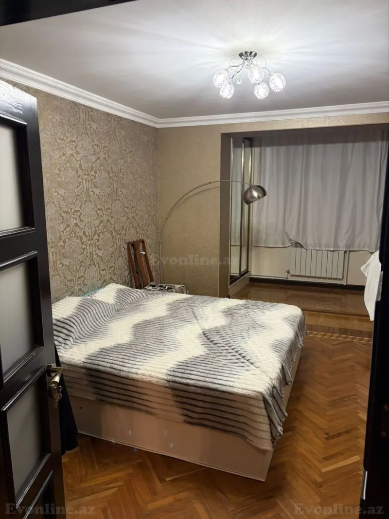 Satılır 3 otaqlı Mənzil Köhnə tikili 105 m² Qara Qarayev m. - şəkil 3