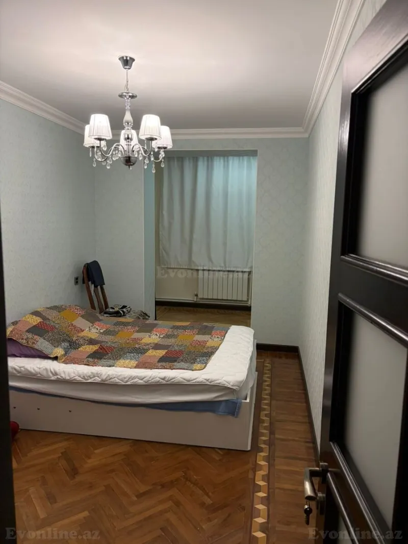 Satılır 3 otaqlı Mənzil Köhnə tikili 105 m² Qara Qarayev m. - şəkil 4