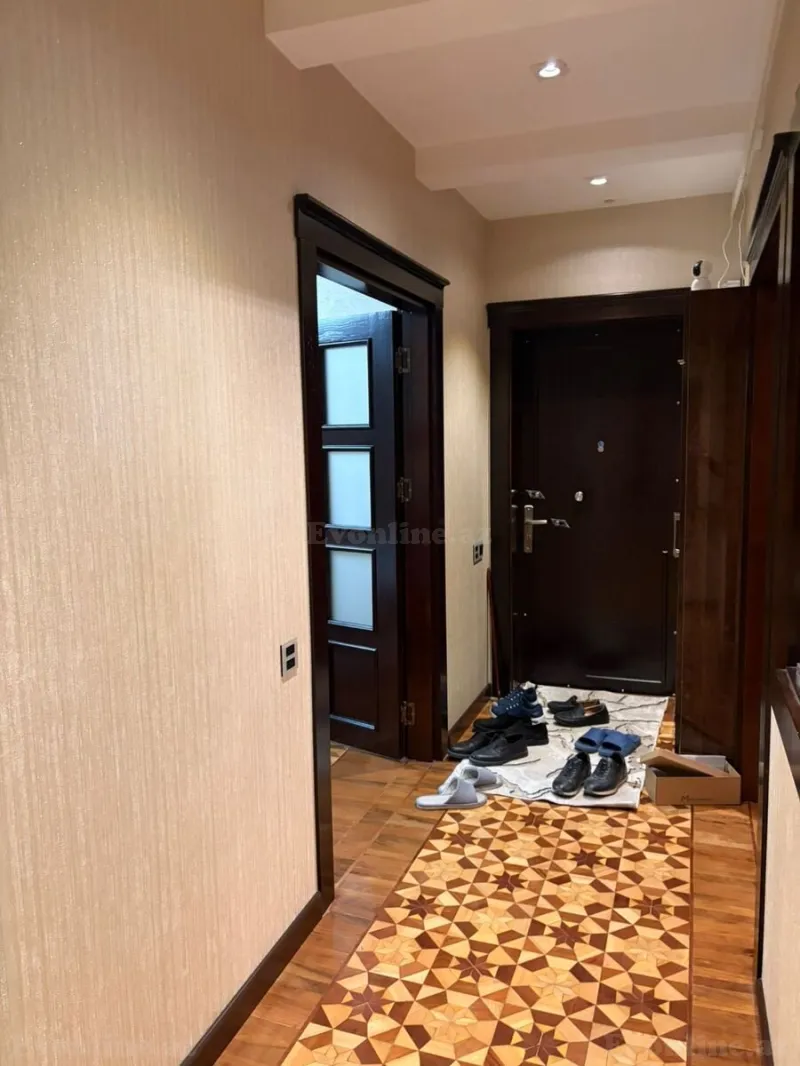 Satılır 3 otaqlı Mənzil Köhnə tikili 105 m² Qara Qarayev m. - şəkil 13