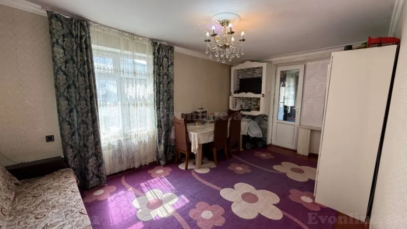 Satılır 2 otaqlı Mənzil Köhnə tikili 36 m² 8-ci kilometr