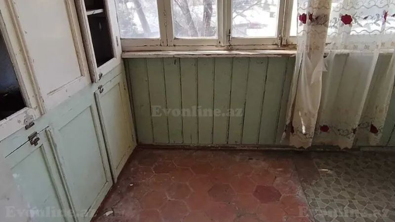 Satılır 2 otaqlı Mənzil Köhnə tikili 60 m² Qara Qarayev m. - şəkil 6