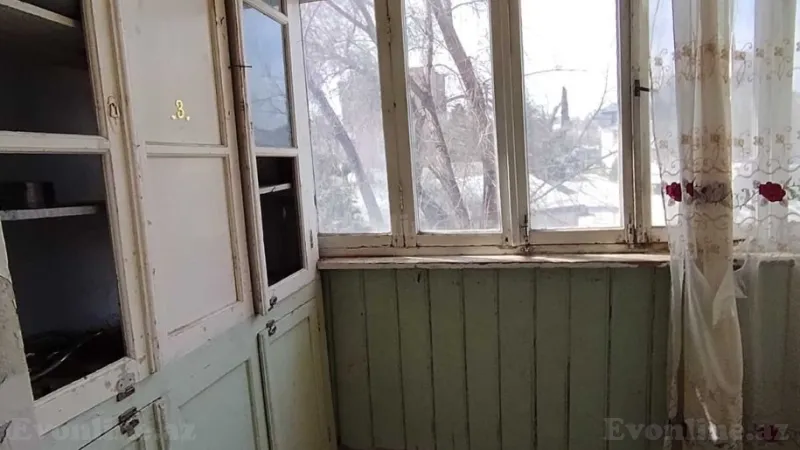 Satılır 2 otaqlı Mənzil Köhnə tikili 60 m² Qara Qarayev m. - şəkil 8