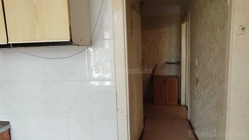 Satılır 2 otaqlı Mənzil Köhnə tikili 60 m² Qara Qarayev m. - şəkil 16