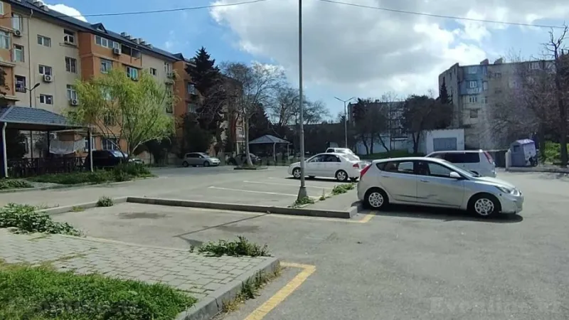 Satılır 2 otaqlı Mənzil Köhnə tikili 60 m² Qara Qarayev m. - şəkil 20