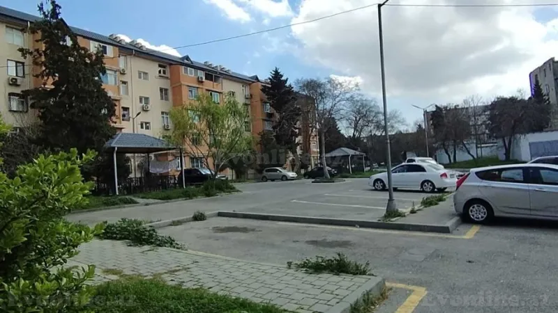 Satılır 2 otaqlı Mənzil Köhnə tikili 60 m² Qara Qarayev m. - şəkil 26