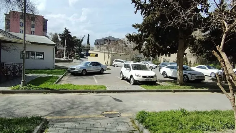 Satılır 2 otaqlı Mənzil Köhnə tikili 60 m² Qara Qarayev m. - şəkil 29