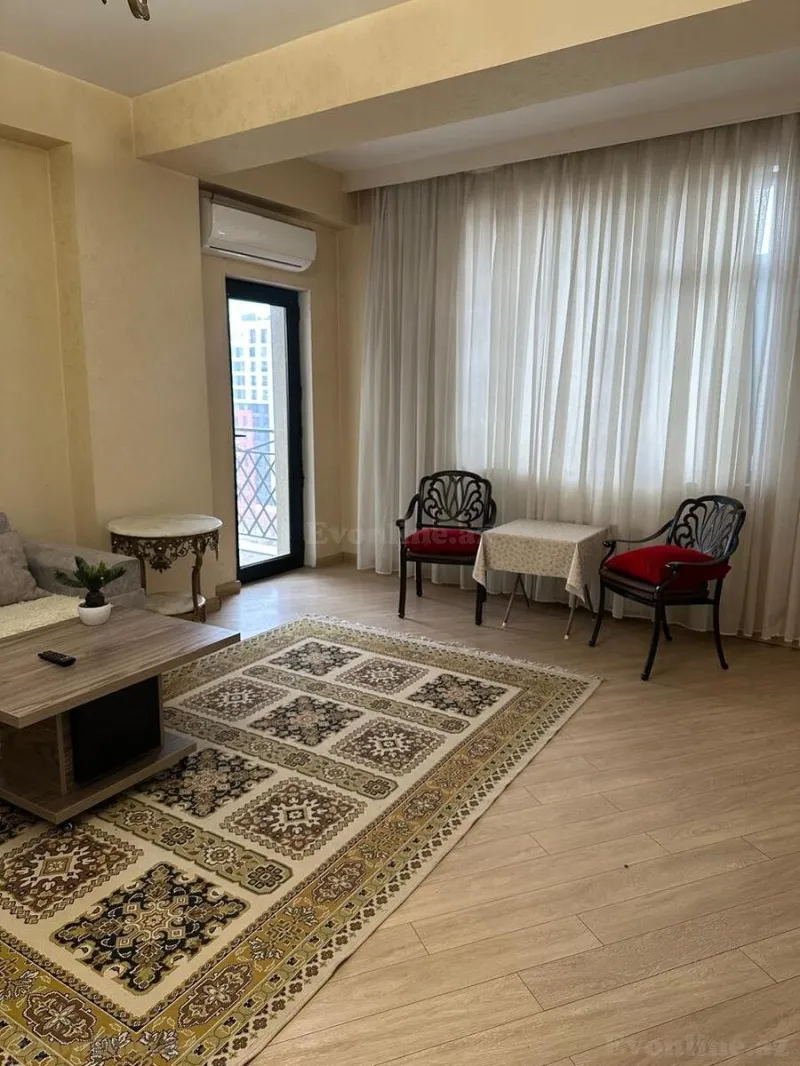 Kirayə verilir 3 otaqlı Mənzil Yeni tikili 100 m² 8-ci kilometr