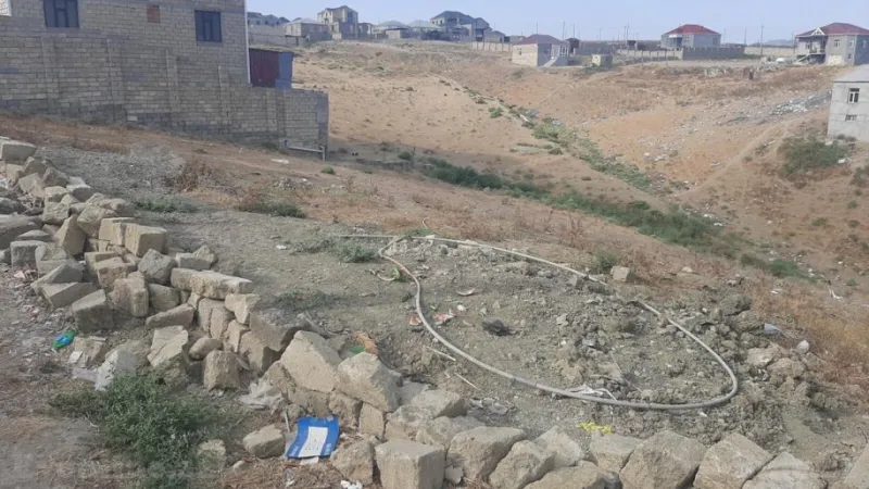 Satılır Torpaq 4.5 sot Abşeron r.