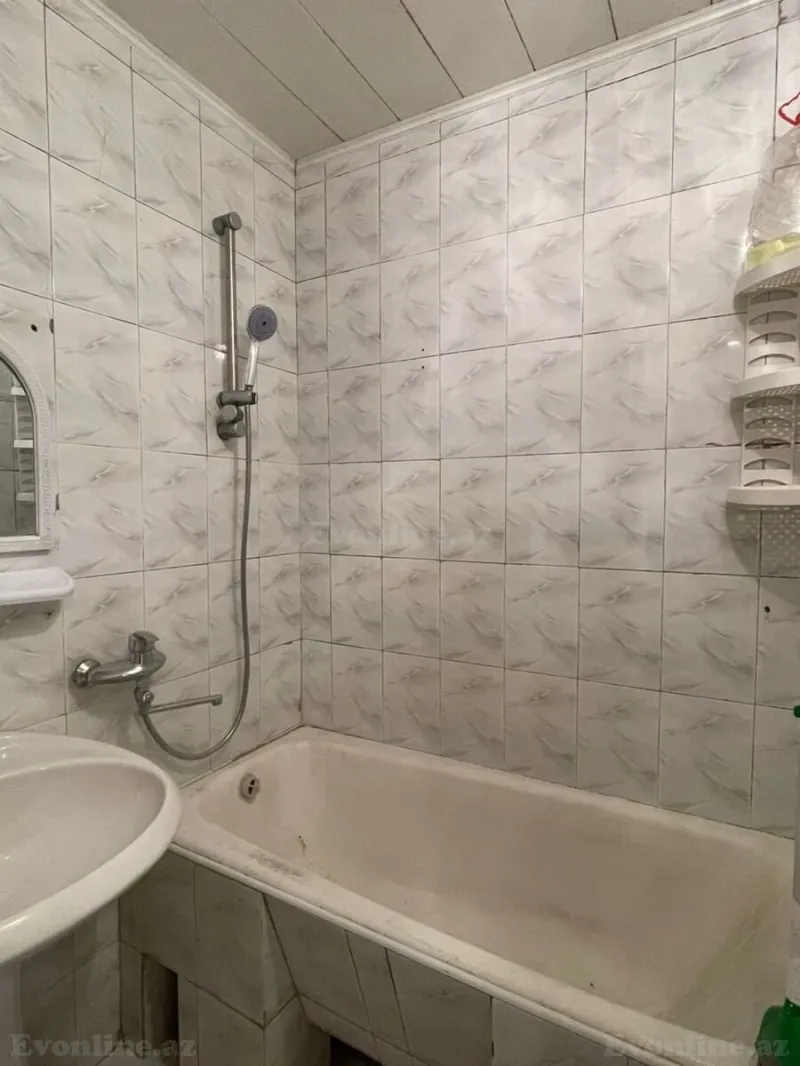 Kirayə verilir 3 otaqlı Mənzil Köhnə tikili 56 m² Xalqlar Dostluğu m. - şəkil 13