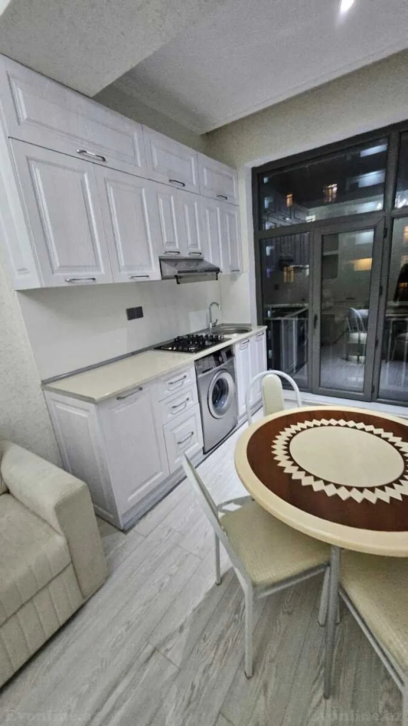 Kirayə verilir 2 otaqlı Mənzil Yeni tikili 50 m² 28 May m. - şəkil 4