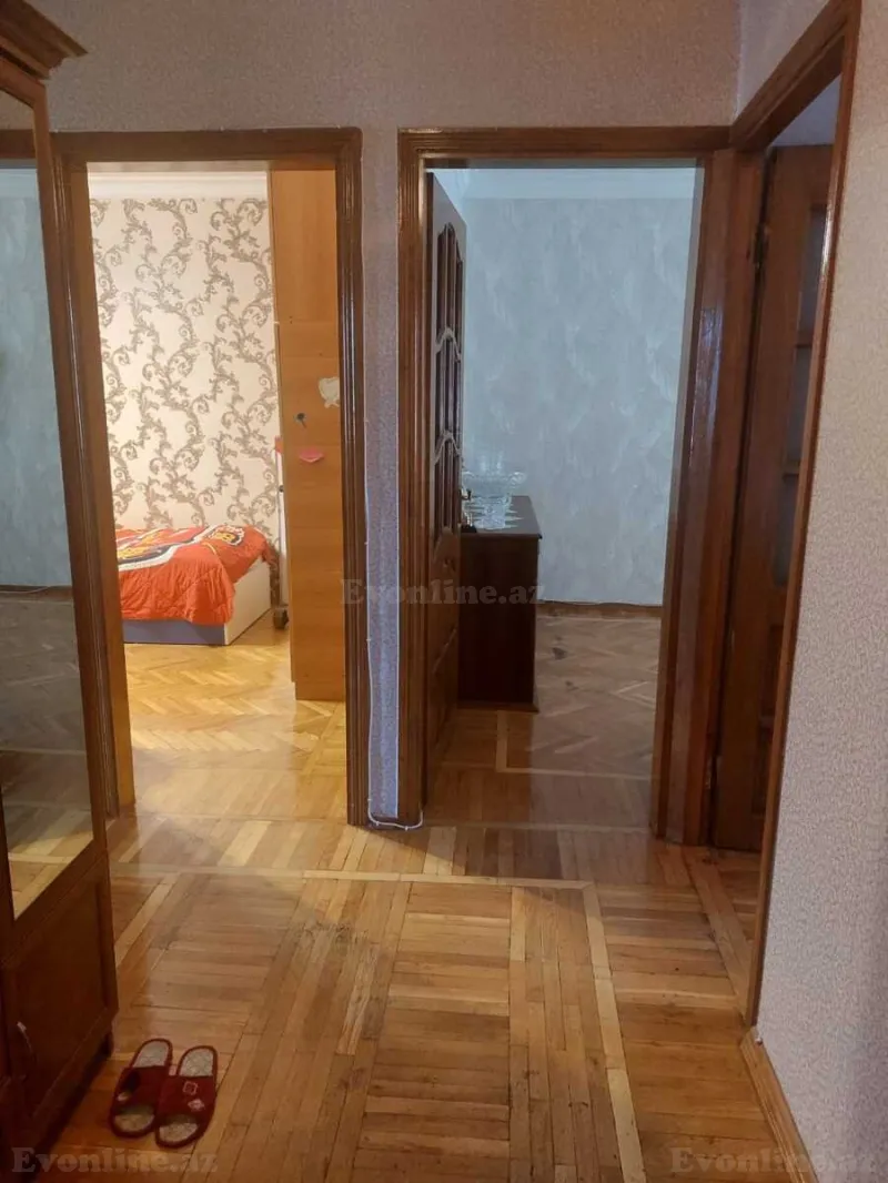 Satılır 3 otaqlı Mənzil Köhnə tikili 85 m² Memar Əcəmi m. - şəkil 2