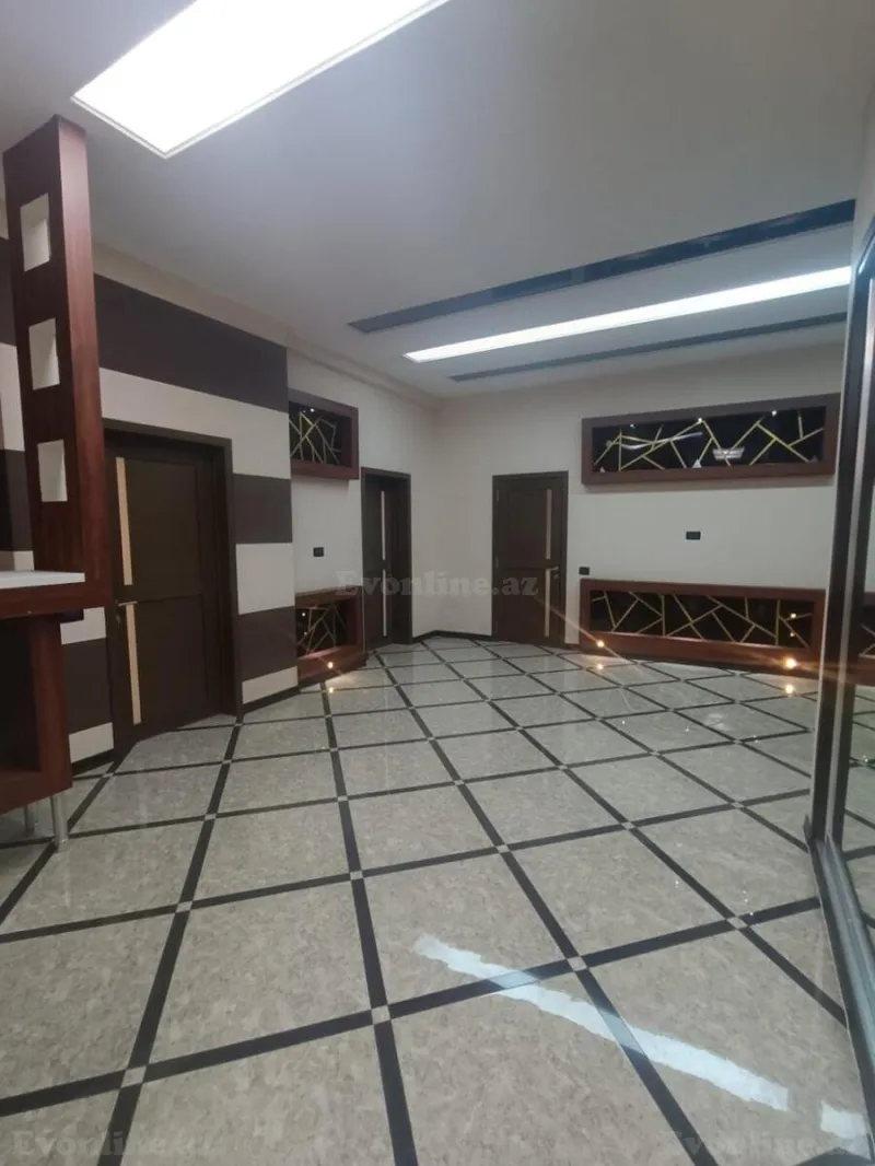 Satılır 4 otaqlı Mənzil Yeni tikili 170 m² İnşaatçılar m.