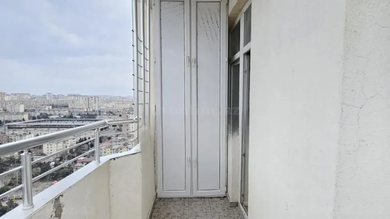 Kirayə verilir 3 otaqlı Mənzil Yeni tikili 154 m² Neftçilər m. - şəkil 17