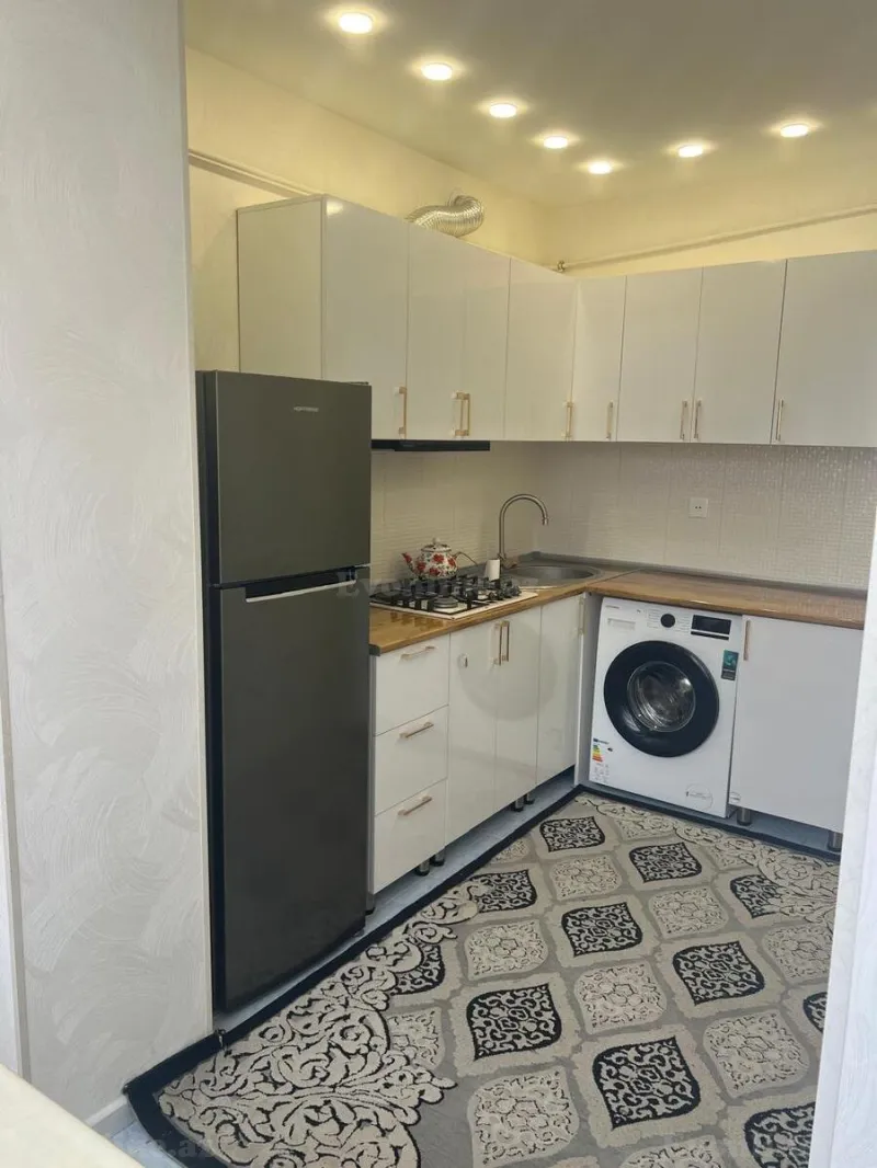 Kirayə verilir 3 otaqlı Mənzil Köhnə tikili 80 m² Xalqlar Dostluğu m. - şəkil 5