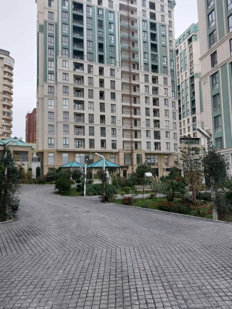 Satılır 2 otaqlı Mənzil Yeni tikili 92 m² Nəriman Nərimanov m. - şəkil 2