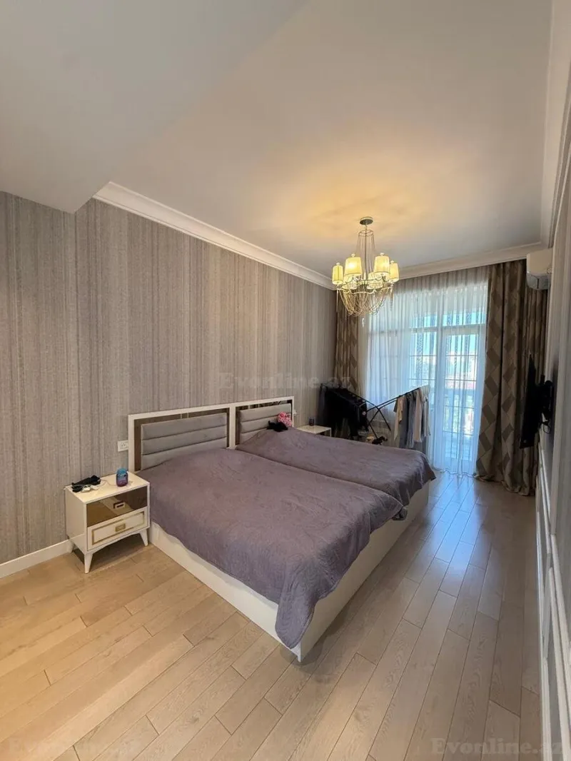 Satılır 3 otaqlı Mənzil Yeni tikili 140.6 m² Elmlər Akademiyası m. - şəkil 11