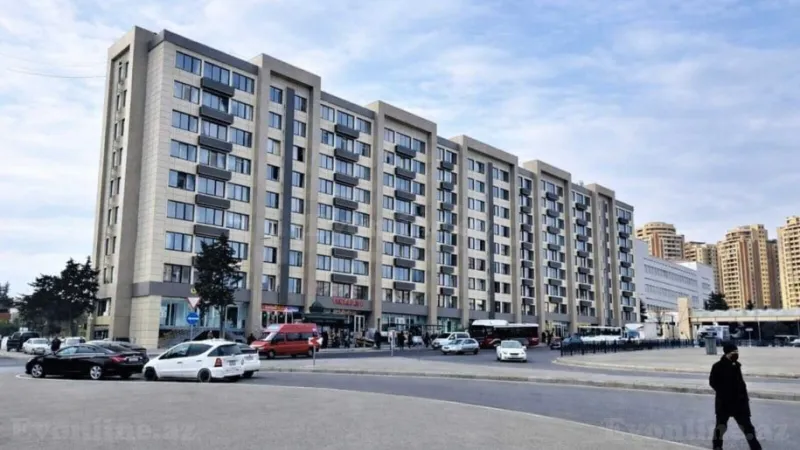 Satılır 2 otaqlı Mənzil Köhnə tikili 65 m² 20 Yanvar m.