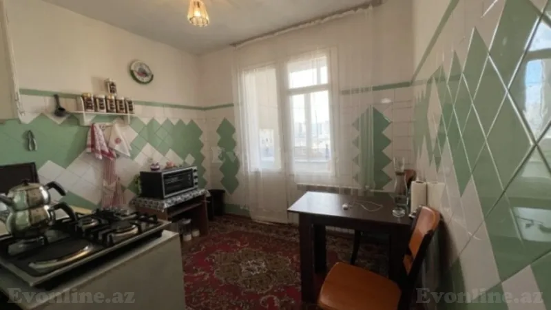 Satılır 3 otaqlı Mənzil Köhnə tikili 72 m² Elmlər Akademiyası m. - şəkil 3