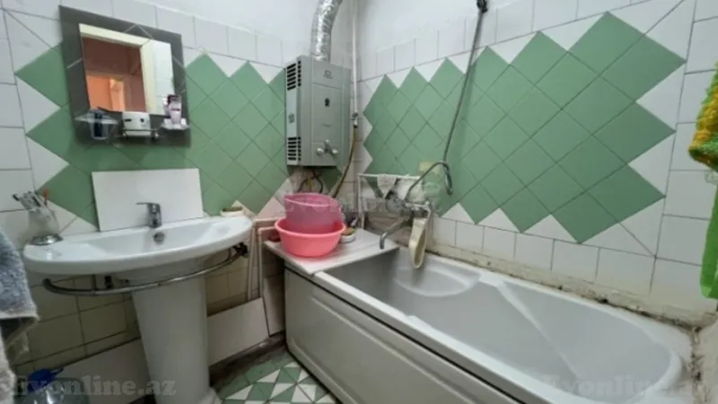 Satılır 3 otaqlı Mənzil Köhnə tikili 72 m² Elmlər Akademiyası m. - şəkil 7