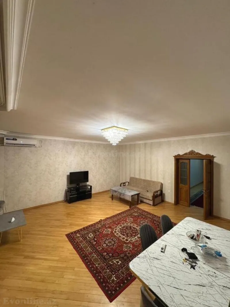 Kirayə verilir 3 otaqlı Mənzil Yeni tikili 162 m² 8 Noyabr m. - şəkil 4