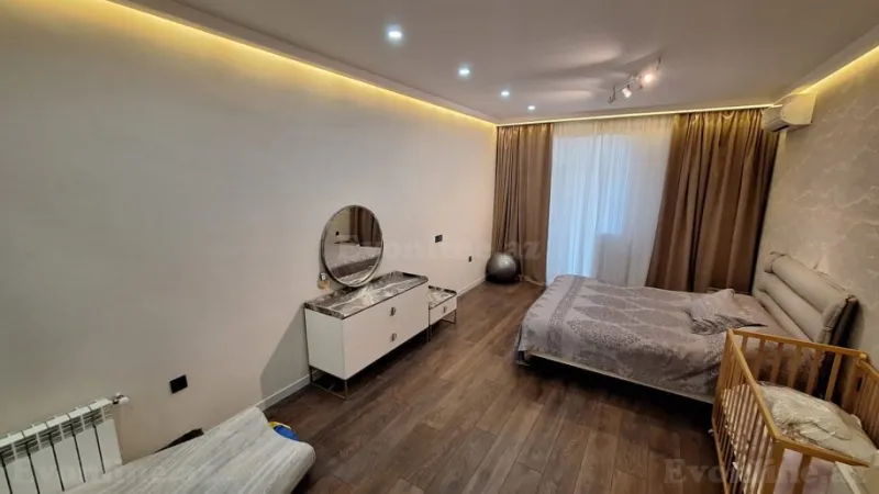 Satılır 2 otaqlı Mənzil Yeni tikili 77 m² Yasamal - şəkil 4