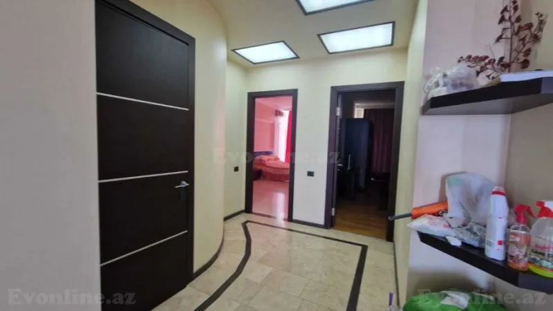 Kirayə verilir 3 otaqlı Mənzil Yeni tikili 170 m² Nizami m. - şəkil 16