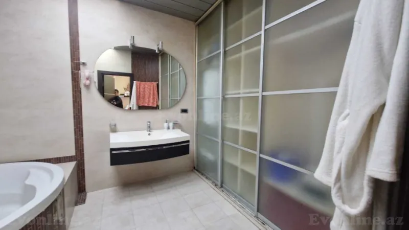 Kirayə verilir 3 otaqlı Mənzil Yeni tikili 170 m² Nizami m. - şəkil 18