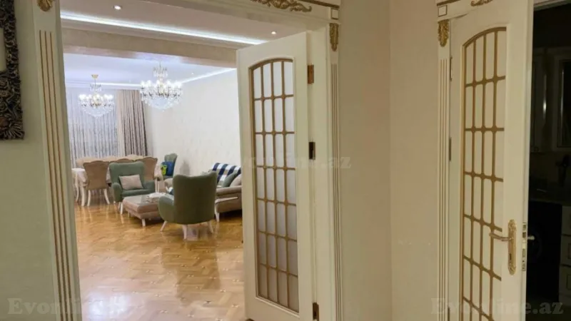 Satılır 4 otaqlı Mənzil Yeni tikili 180 m² Nəsimi r. - şəkil 22