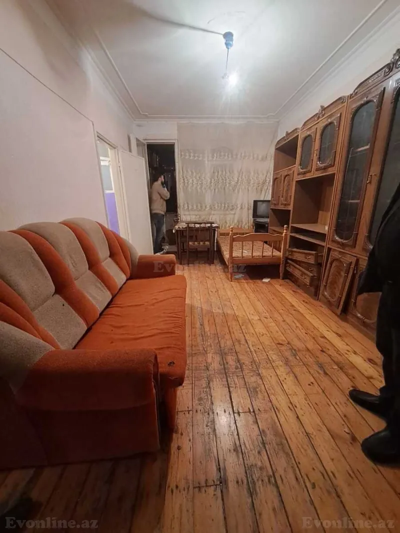 Satılır 2 otaqlı Mənzil Köhnə tikili 55 m² 2-ci mikrorayon