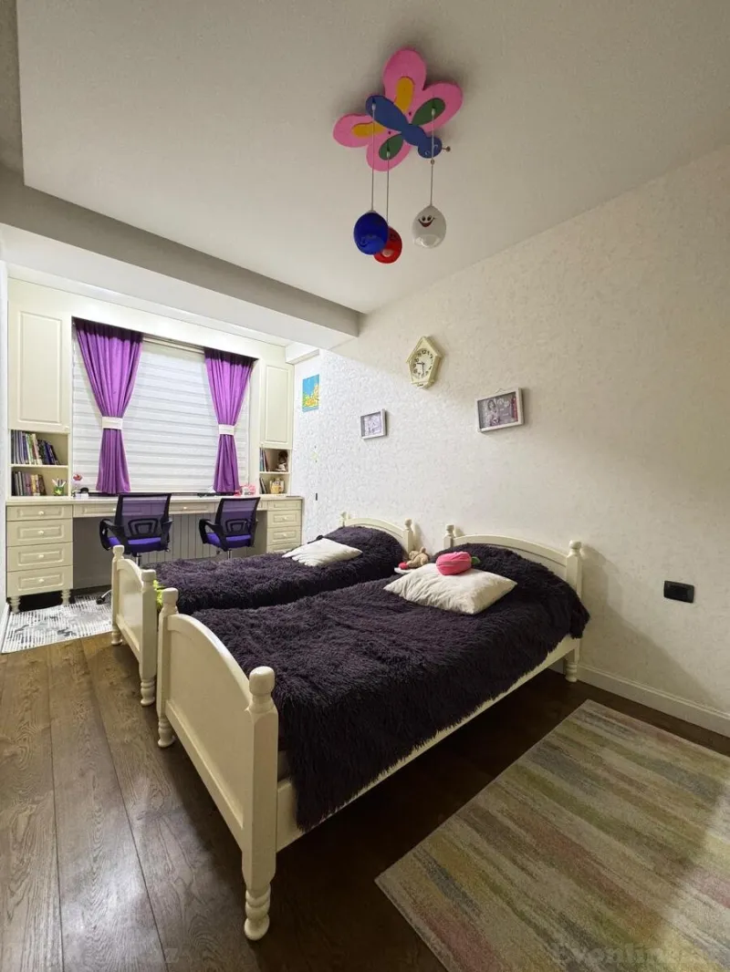 Satılır 3 otaqlı Mənzil Yeni tikili 138 m² İnşaatçılar m. - şəkil 4