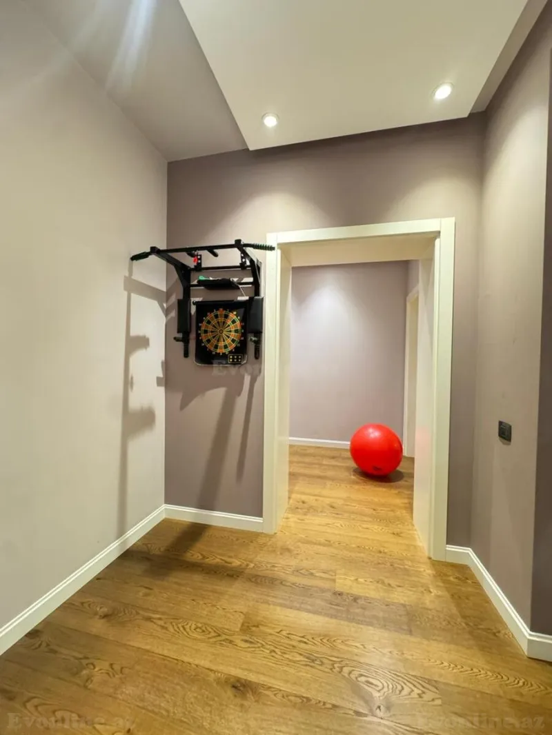 Satılır 3 otaqlı Mənzil Yeni tikili 138 m² İnşaatçılar m. - şəkil 26