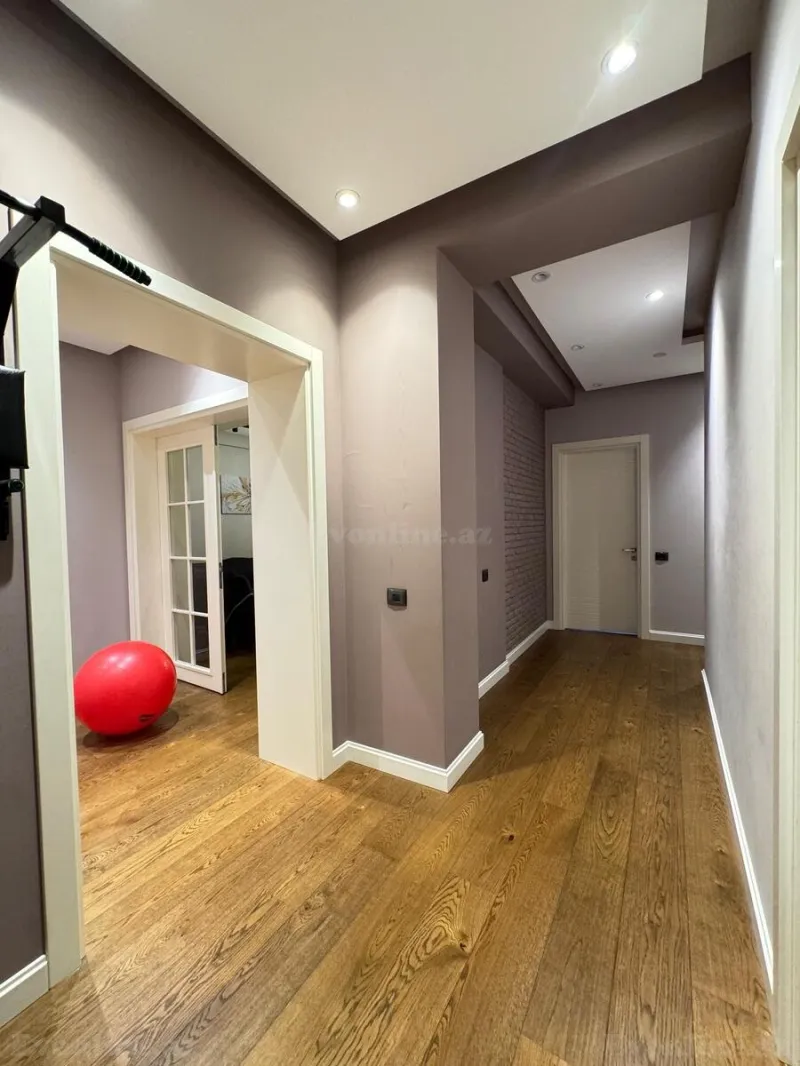 Satılır 3 otaqlı Mənzil Yeni tikili 138 m² İnşaatçılar m. - şəkil 27