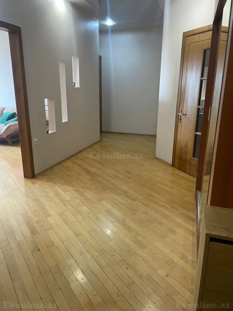 Satılır 3 otaqlı Mənzil Yeni tikili 133 m² Nizami m. - şəkil 12