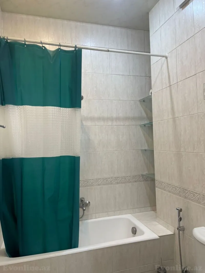 Satılır 3 otaqlı Mənzil Yeni tikili 133 m² Nizami m. - şəkil 13