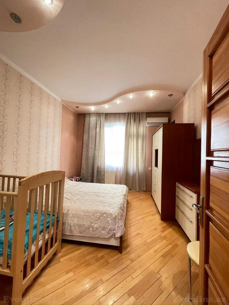 Satılır 4 otaqlı Mənzil Yeni tikili 170 m² Nəriman Nərimanov m. - şəkil 15