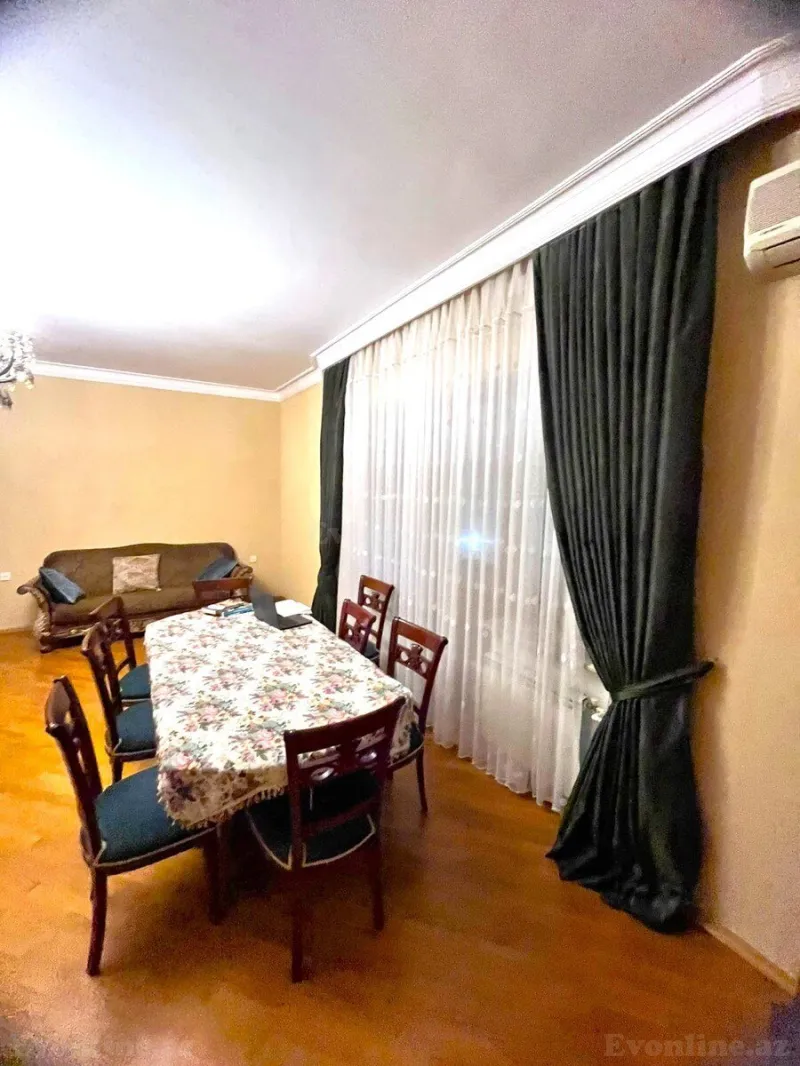 Satılır 4 otaqlı Mənzil Yeni tikili 210 m² 28 May m. - şəkil 3