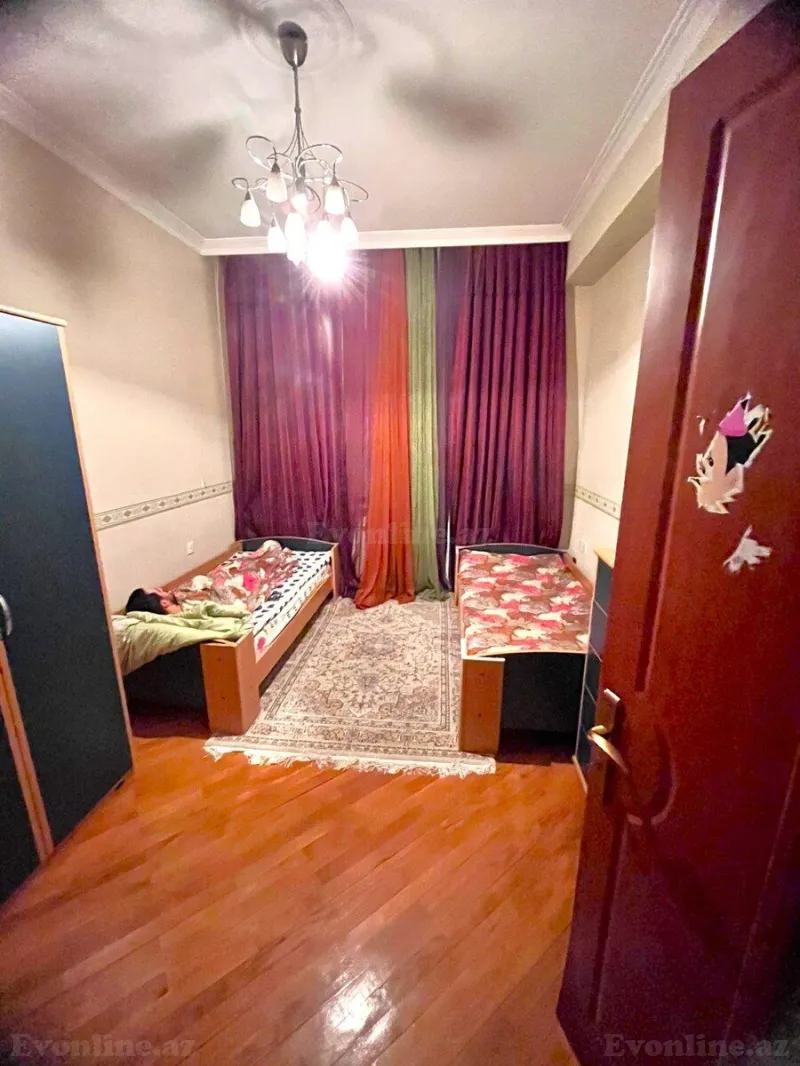 Satılır 4 otaqlı Mənzil Yeni tikili 210 m² 28 May m. - şəkil 10